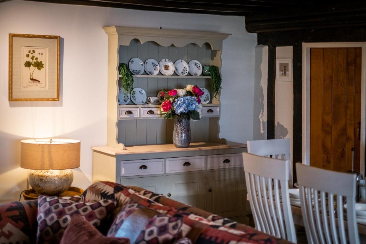 Beautiful Grade 2 Listed Building - West Wing Villa Bowness-on-Windermere Buitenkant foto