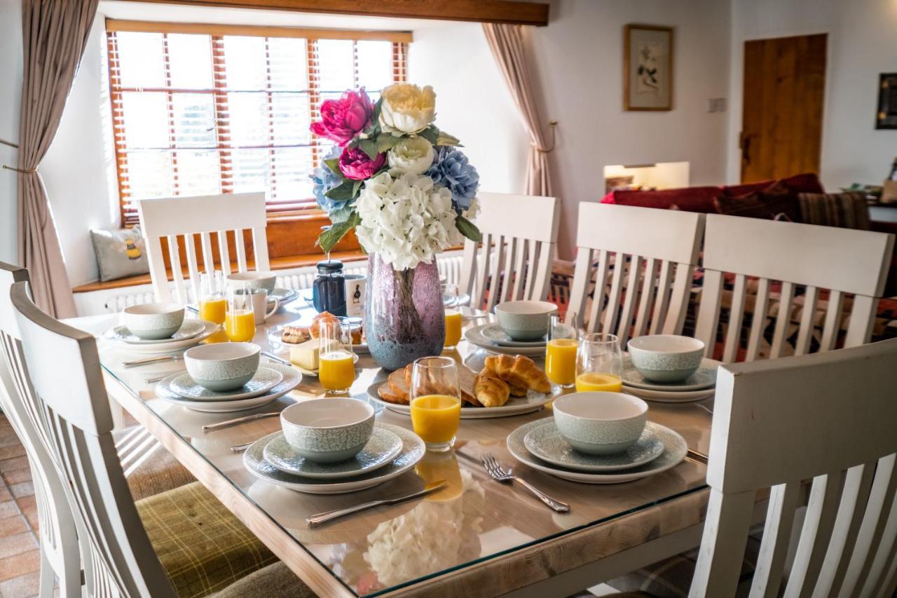 Beautiful Grade 2 Listed Building - West Wing Villa Bowness-on-Windermere Buitenkant foto